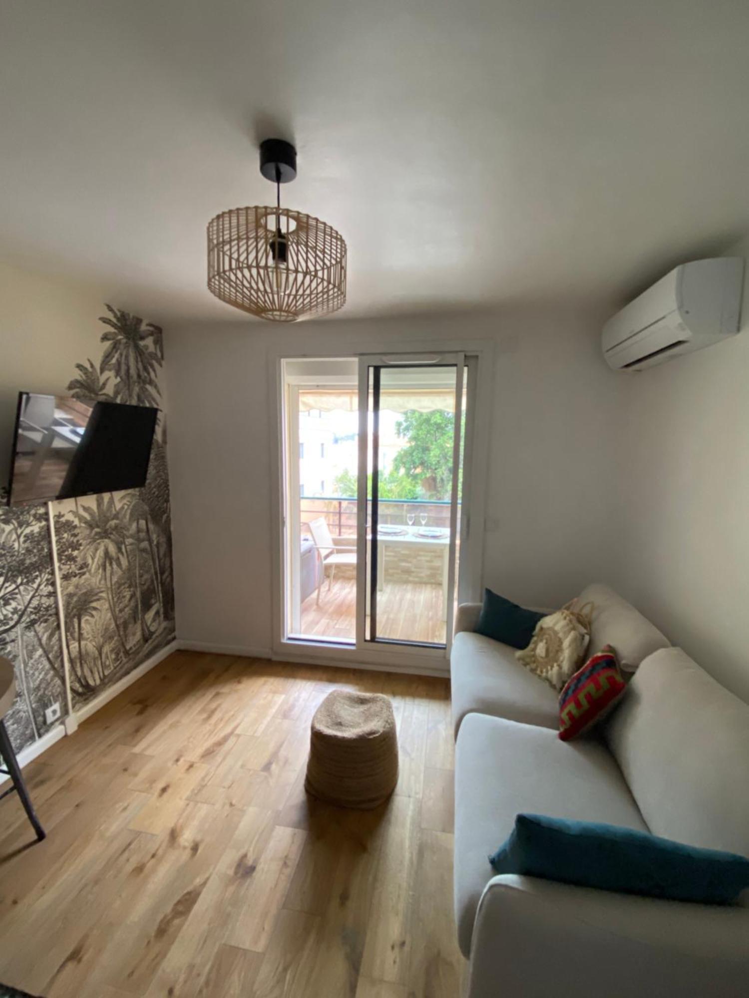 Studio 150 M De Plage Golfe De Saint-Tropez Cavalaire-sur-Mer Ngoại thất bức ảnh